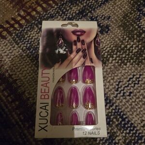 XUCAI BEAUTY Pink Press-On Nails with Gold Glitter Accent And Cat Eye Salon Ma